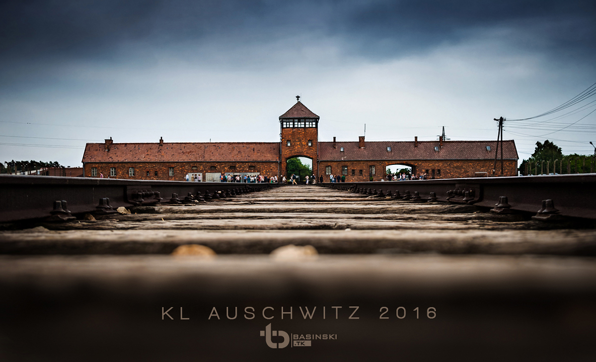 KL auschwitz - https://fotobasinski.tk