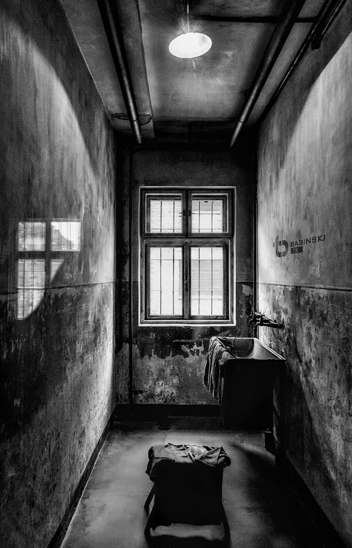 KL auschwitz - https://fotobasinski.tk